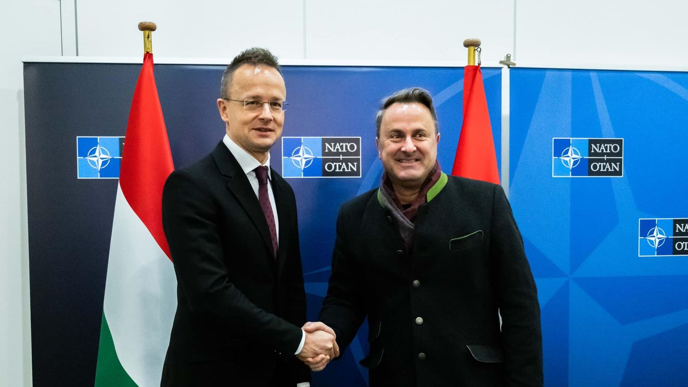 Szijjártó Péter üdvözölte az új luxemburgi külügyminisztert