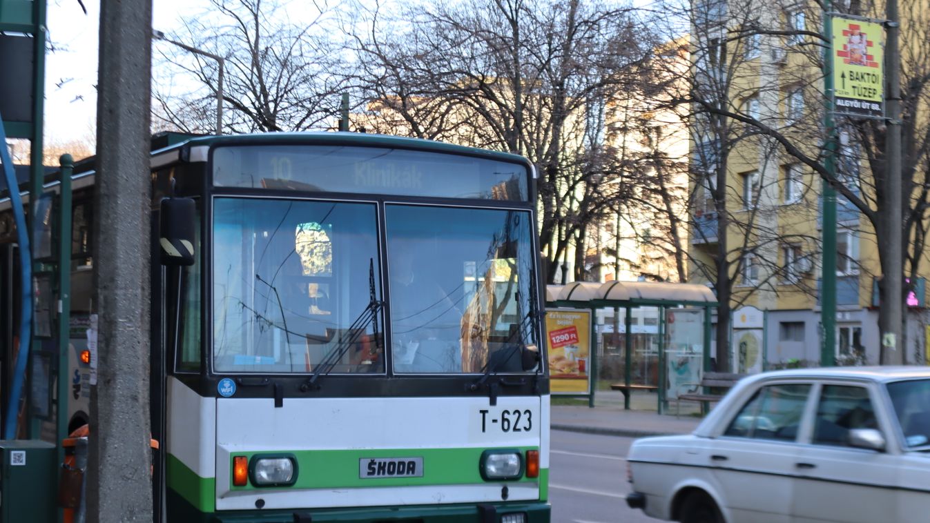 Újra a megszokott vonalon közlekedik a 8-as és 10-es troli