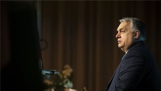 Orbán Viktor: mi támadunk, ők védekeznek