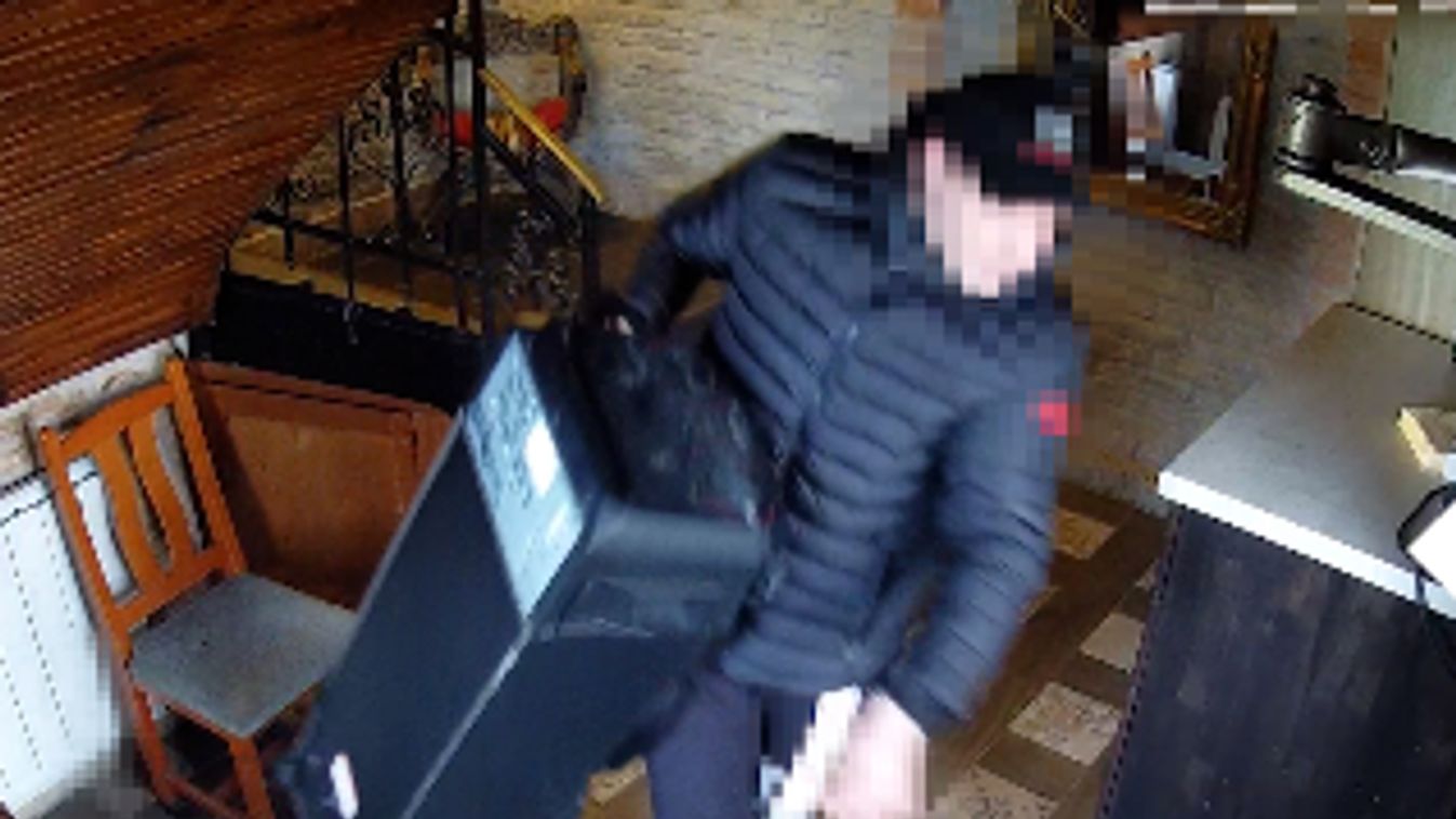 Ritka pofátlan tolvaj ellen emeltek vádat - videó a cikkben