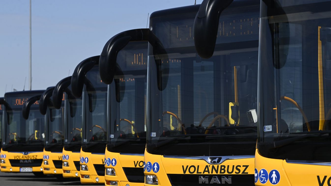 Szeged és Szentes is új buszokat kapott