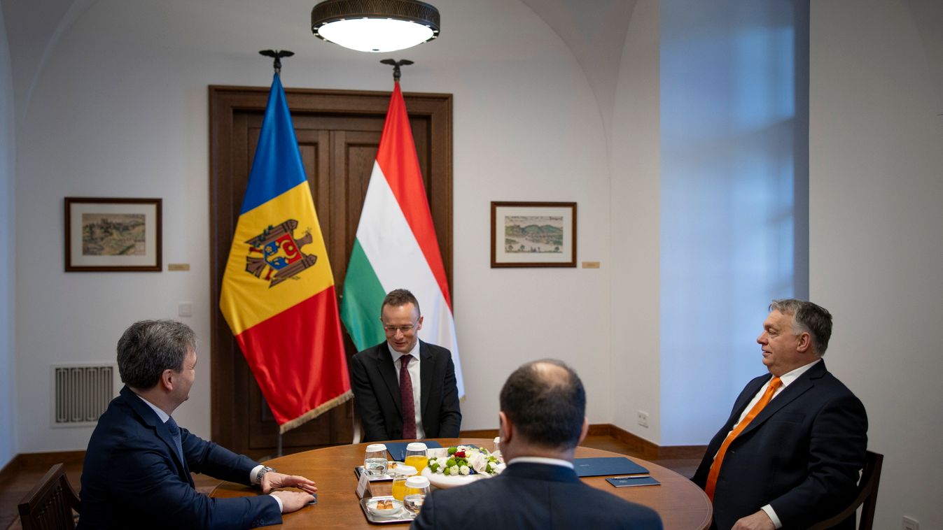 Orbán Viktor Moldova miniszerelnökével tárgyal