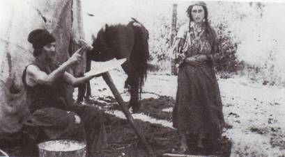 Sátoros cigánykovács és lánya, 1900-as évek
