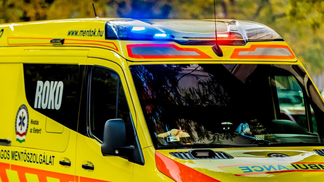 Durva baleset Újszegeden: két mentőautó is a helyszínen volt