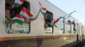 Két különvonatot indítanak idén Budapestről a csíksomlyói búcsúba + videó