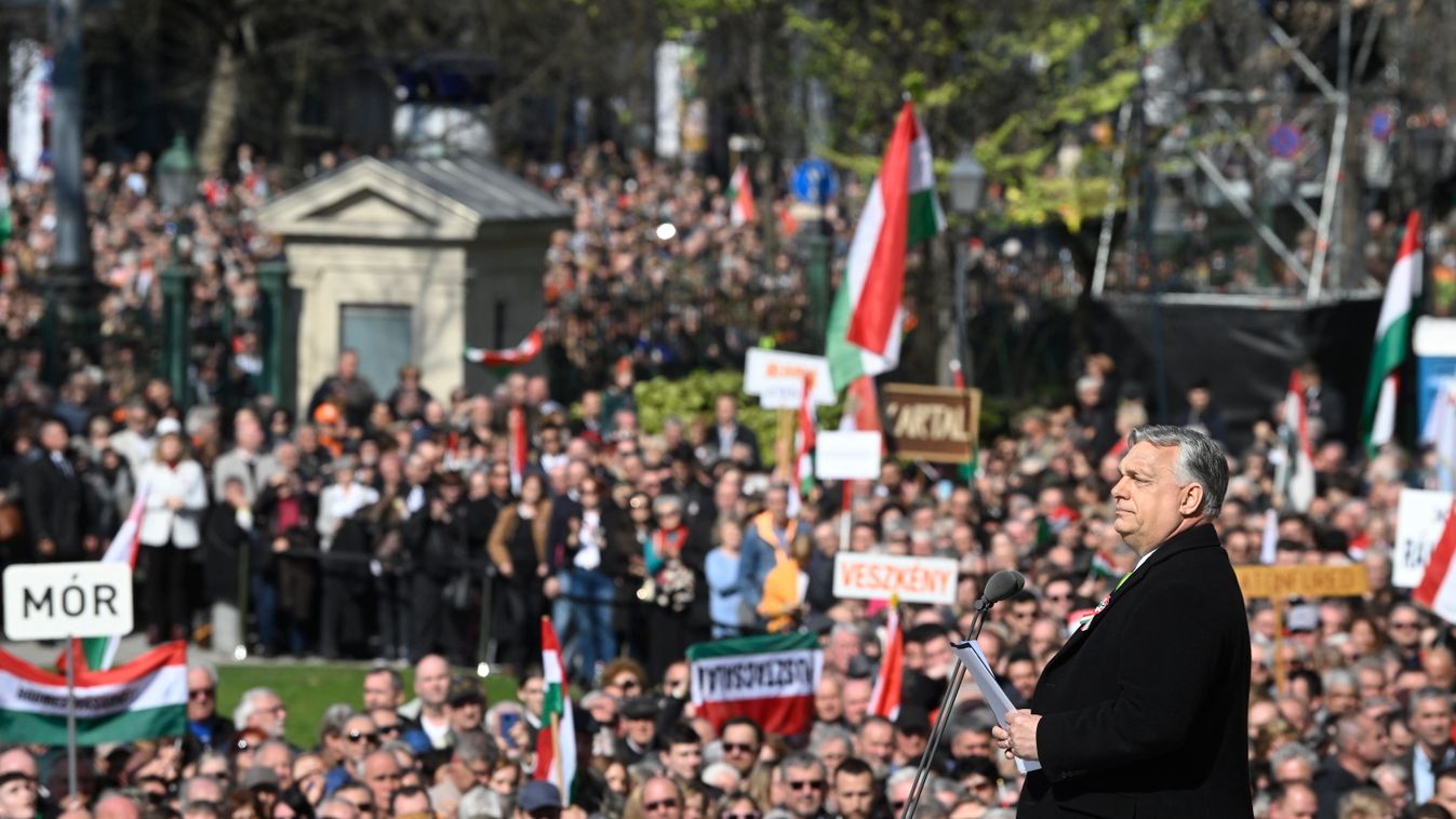 Orbán Viktor: sorsfordító az idei év (Videó)