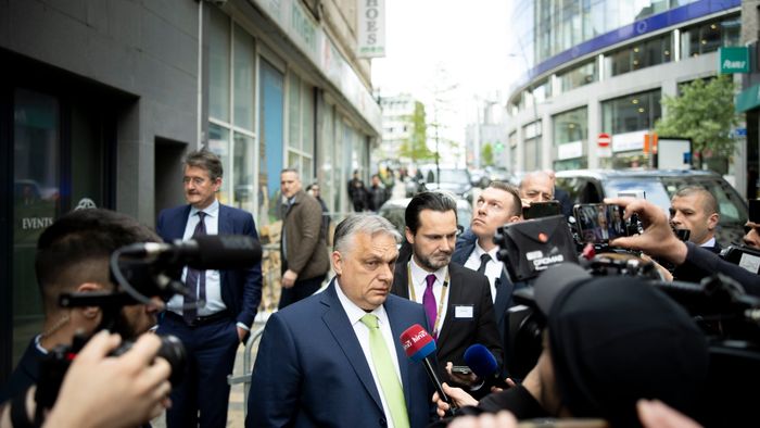Orbán Viktor: Örülünk, hogy még szabad beszélnünk Brüsszelben (videó)