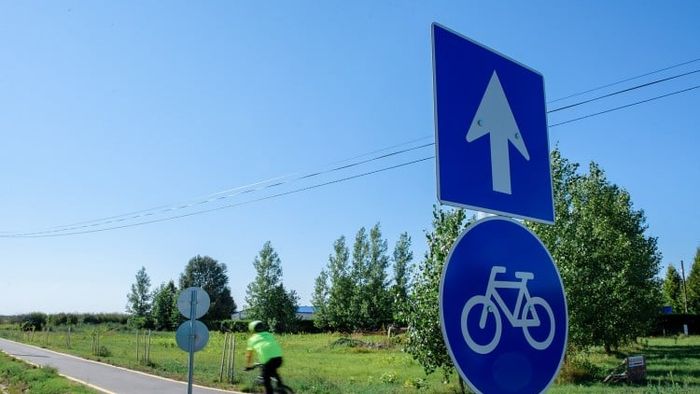 Több mint kétmilliárd forintból bővül a Bács-Kiskun vármegyei kerékpárút-hálózat