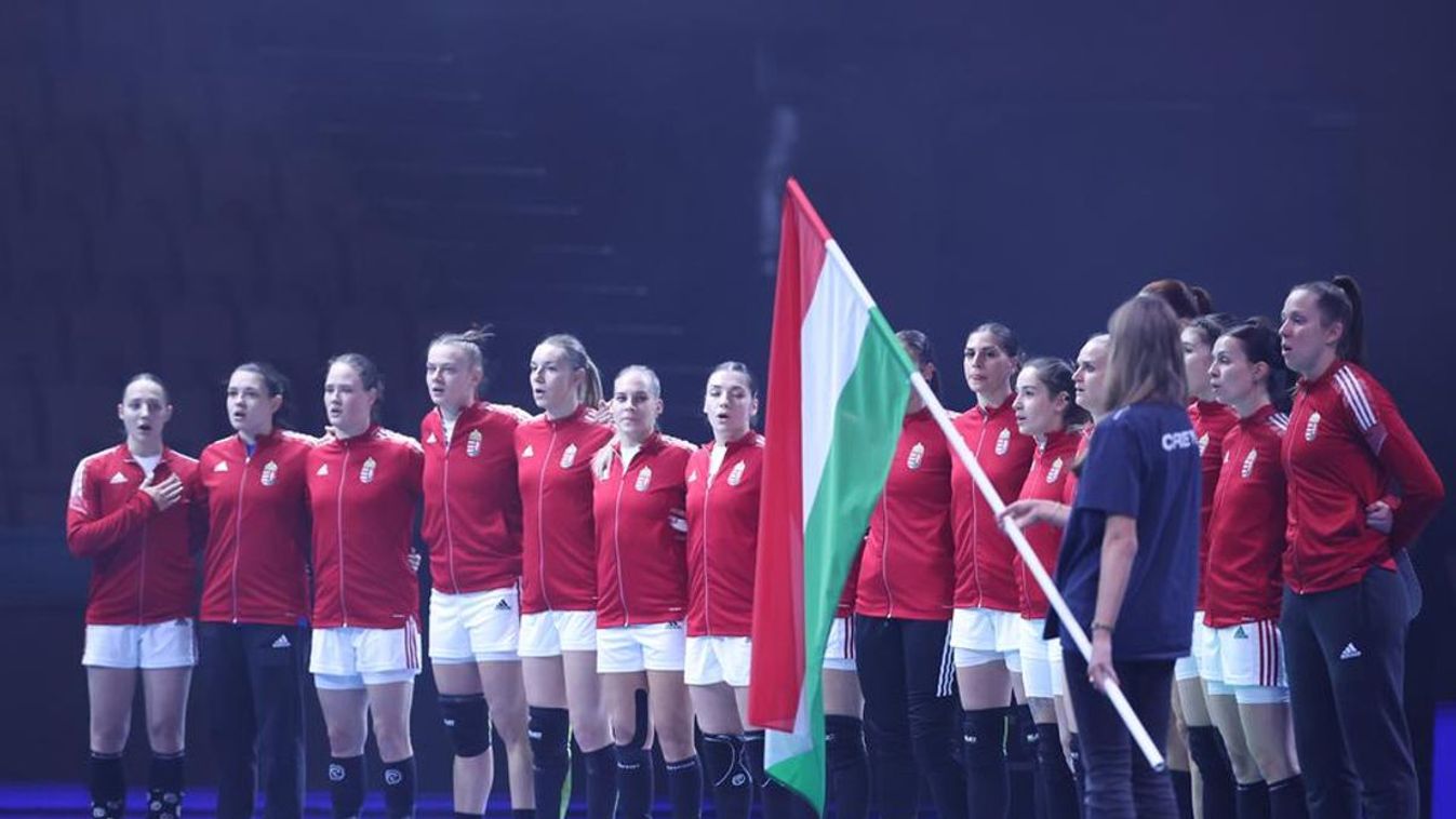 Harcba száll az olimpiai kvótáért a női kéziválogatott