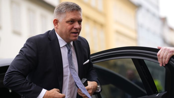 Szlovák belügyminiszter: talán mégsem egyedül cselekedett a merénylő