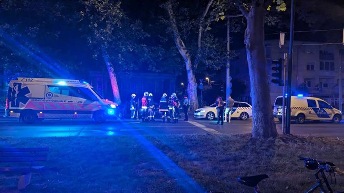 Brutális baleset Szegeden - életveszélyes sérülésekkel vitték kórházba a taxist