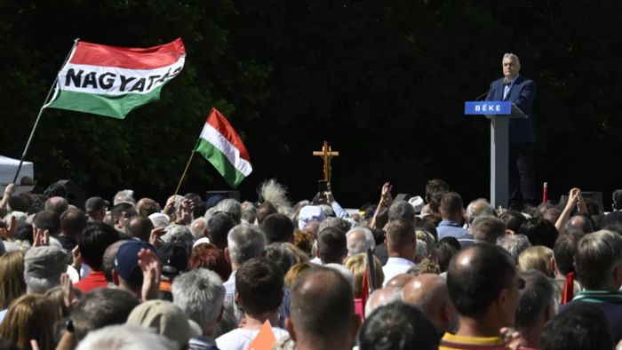 Orbán Viktor: Ha a baloldal győz, csak idő kérdése, és a háború utolér bennünket (Videó)