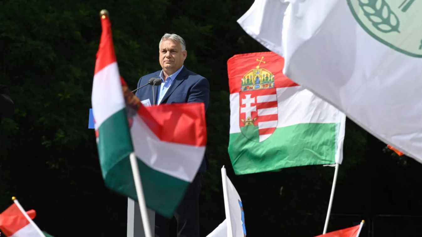 Amerikától Oroszországig Orbán Viktor szavait idézik