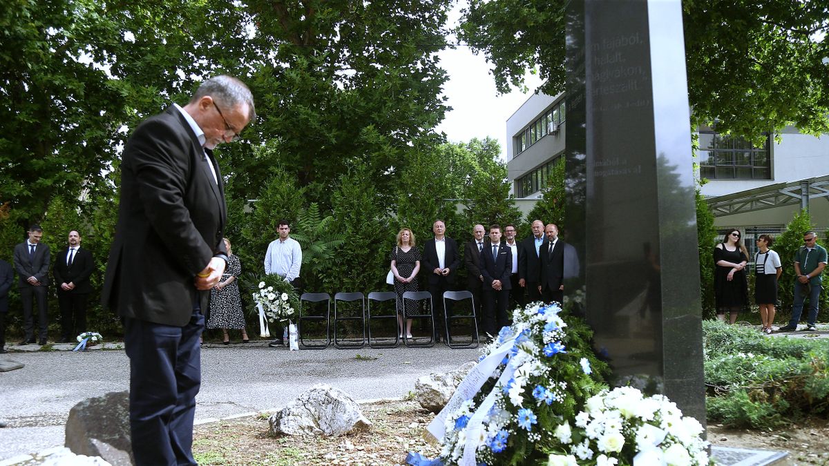 Emlékezés a holokauszt áldozataira – Szeged Ma