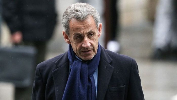 Nicolas Sarkozy: helyesen cselekszik a magyar miniszterelnök