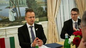 Szijjártó Péter: Magyarország továbbra is arra fókuszál, hogy a NATO erős legyen, és ne sodródjon bele az ukrajnai háborúra