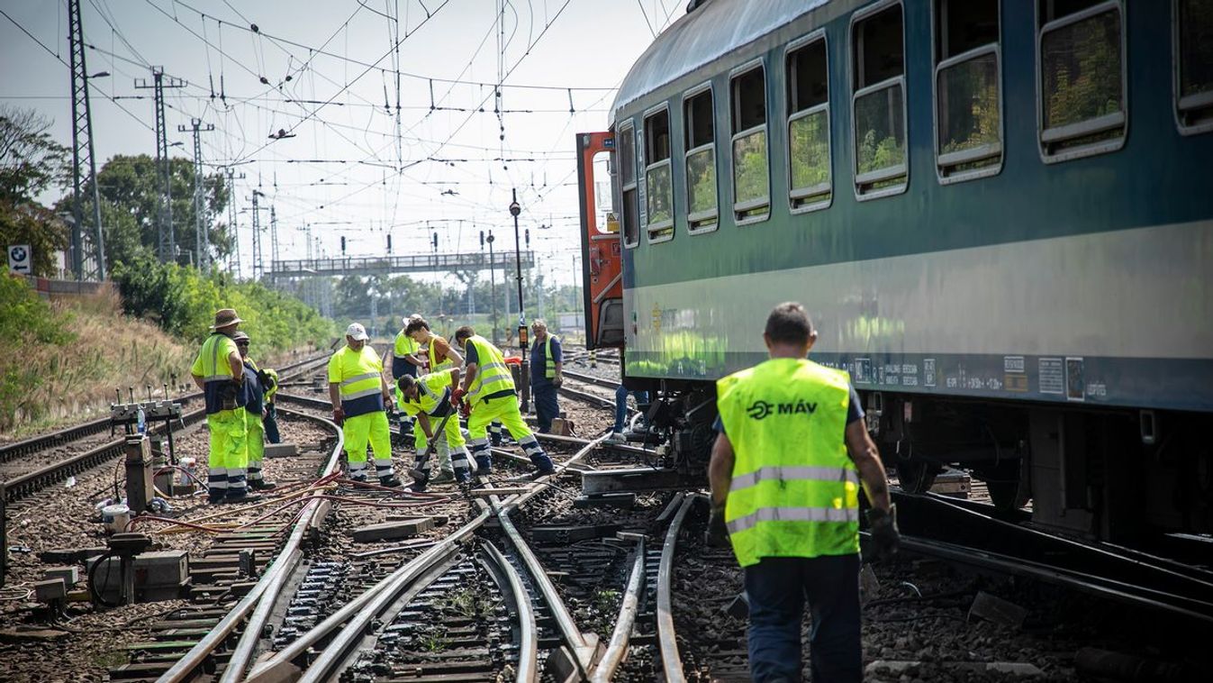 Megkezdték a Keleti pályaudvar helyreállítást a bevezető vágányokon