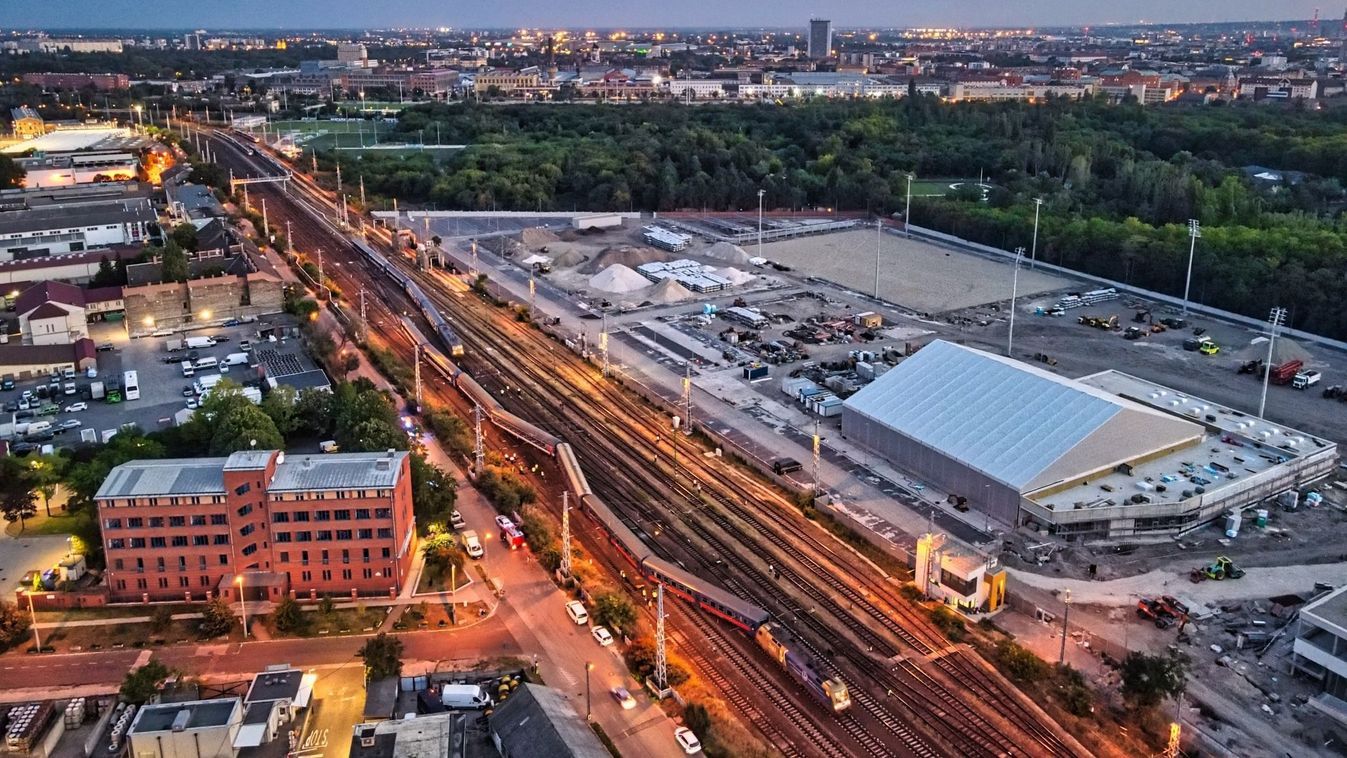 Kedd délelőtt állhat helyre a forgalom a Keleti pályaudvaron