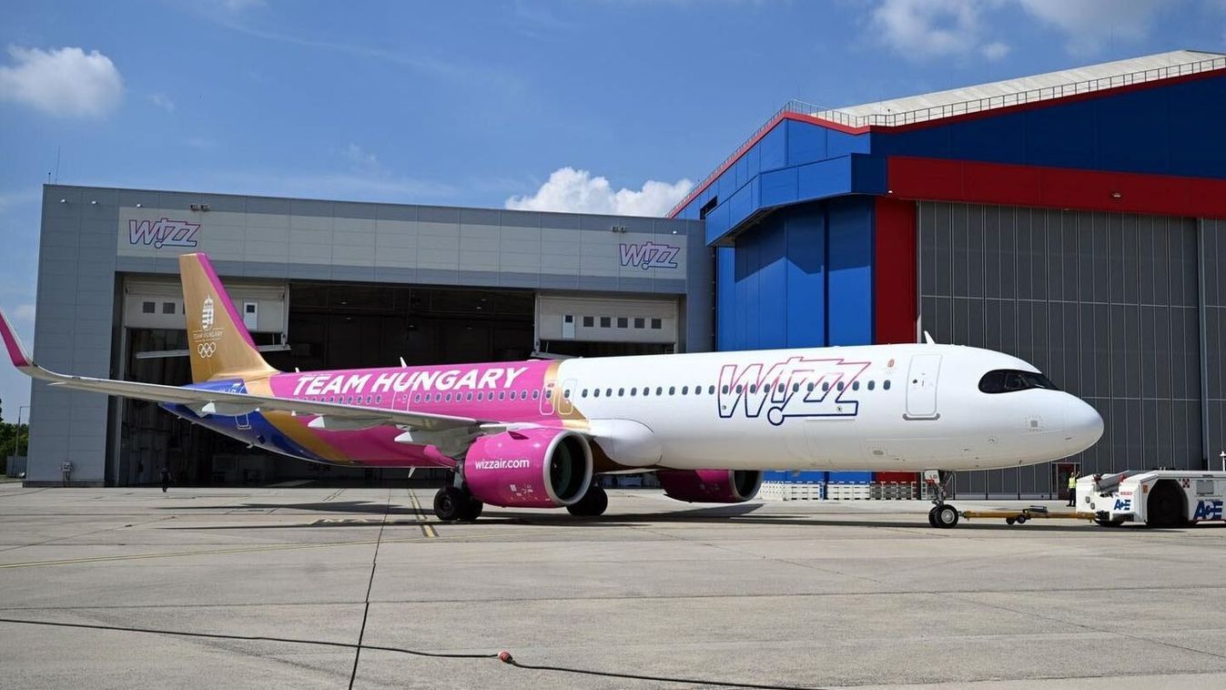 Így köszöntötték a Team Hungary-t a WizzAir Aranygépén (Videó!)