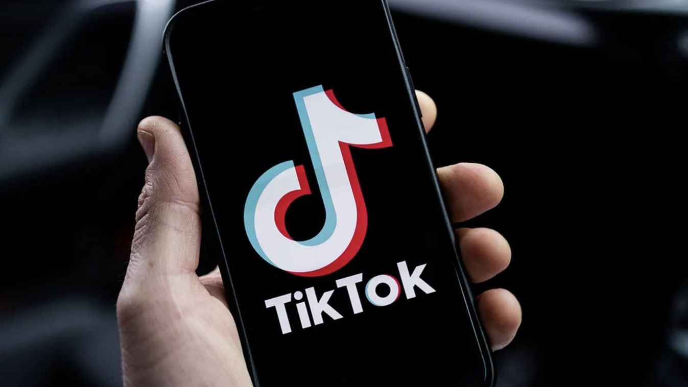 A TikTok visszavonja jutalmazási funkcióját az Európai Unióban