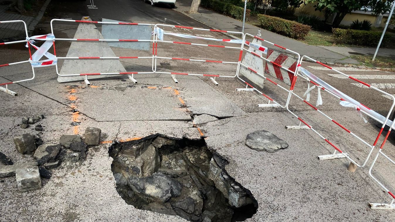 Megnyílt a pokol bejárata Szeged egyik utcájában