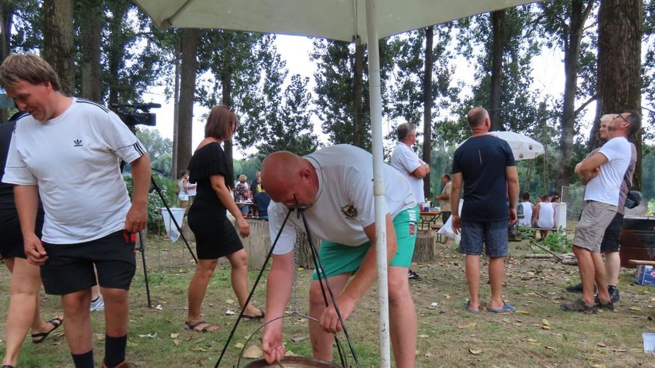 Halászléfőzőn venne részt? Szombaton két városrészben is megteheti