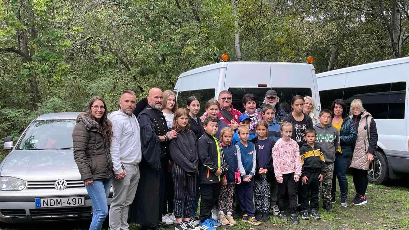 Jótékonysági főzőverseny és vacsora a Tisza partján + képek