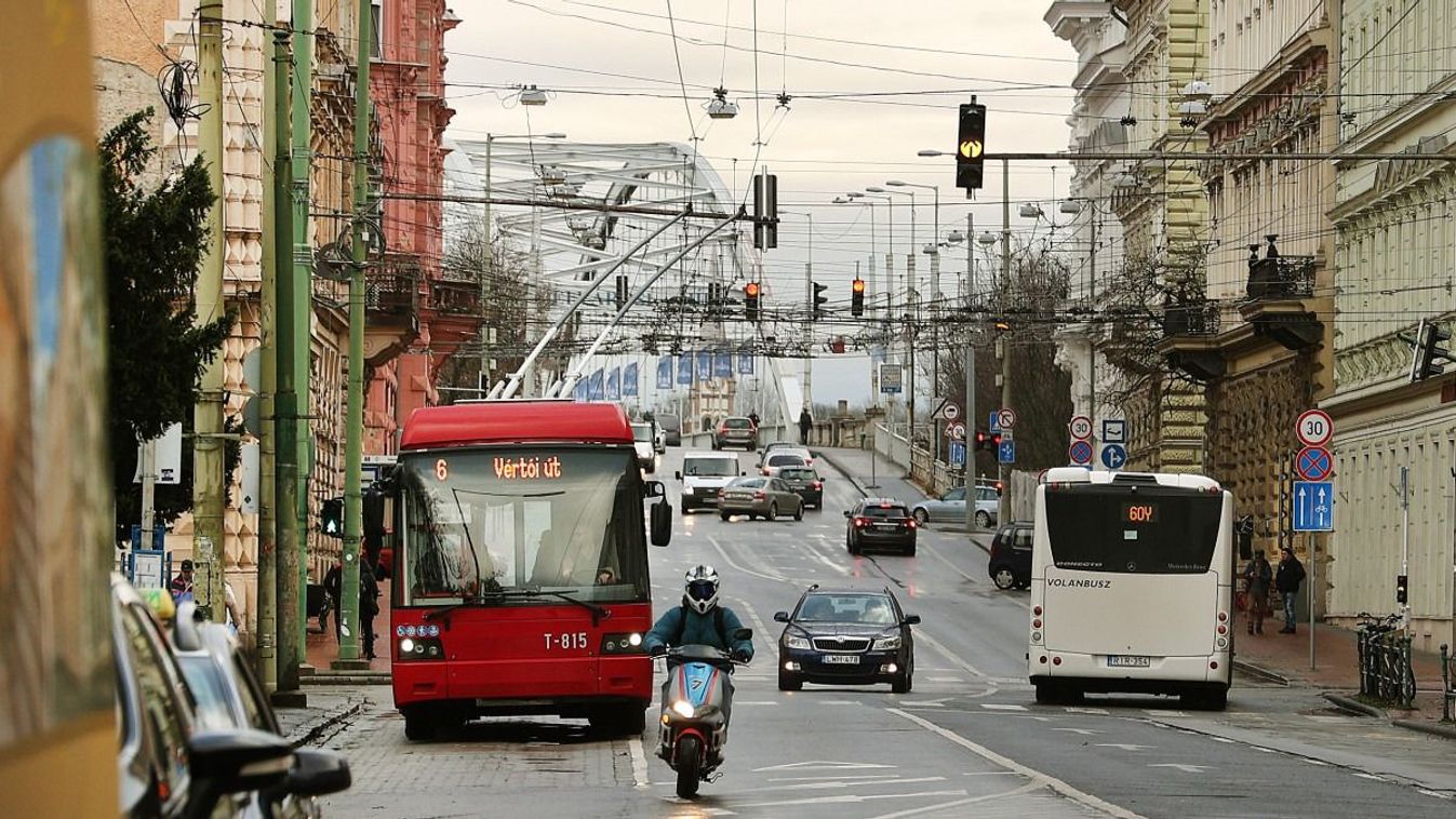 Hatalmas változások jönnek a KRESZ-ben