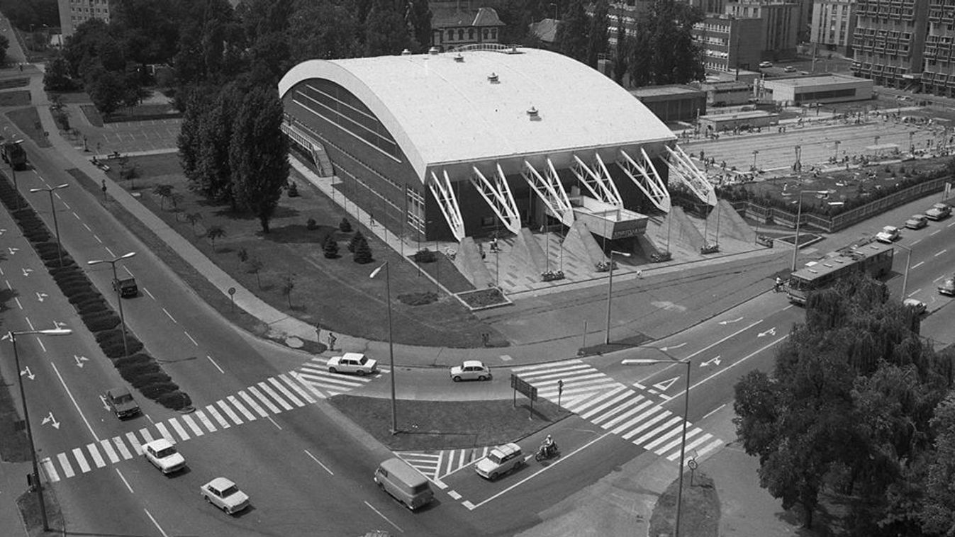 Ma 50 éves az újszegedi sportcsarnok +fotók +videó