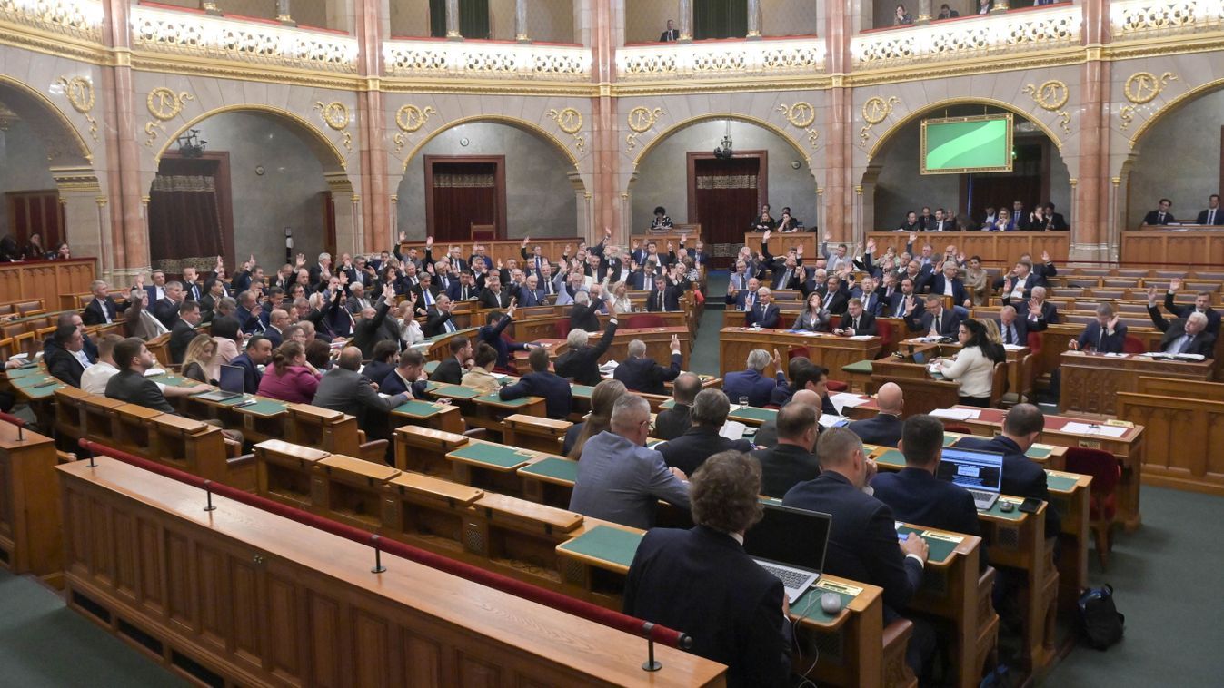 Hétfőn kezdődik az Országgyűlés háromnapos ülése