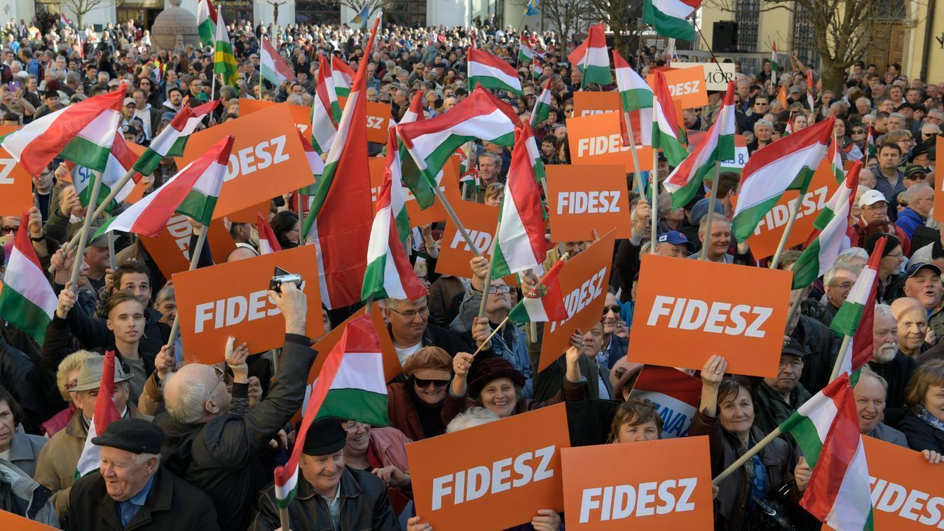 A Fidesz-KDNP továbbra is vezet a pártok versenyében