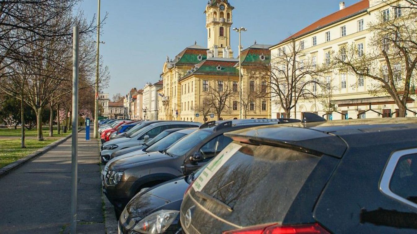 Holnap díjmentes, holnapután délelőtt díjköteles a parkolás Szegeden