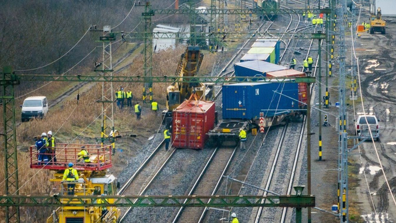 Megerősített pótlóbusz-flottával készülnek a szegedi csúcsforgalomra