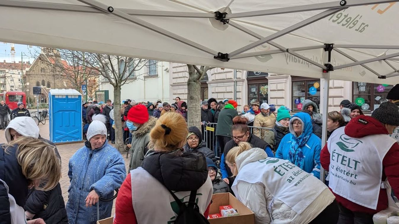 Ételosztás lesz Szegeden az Anna-kútnál