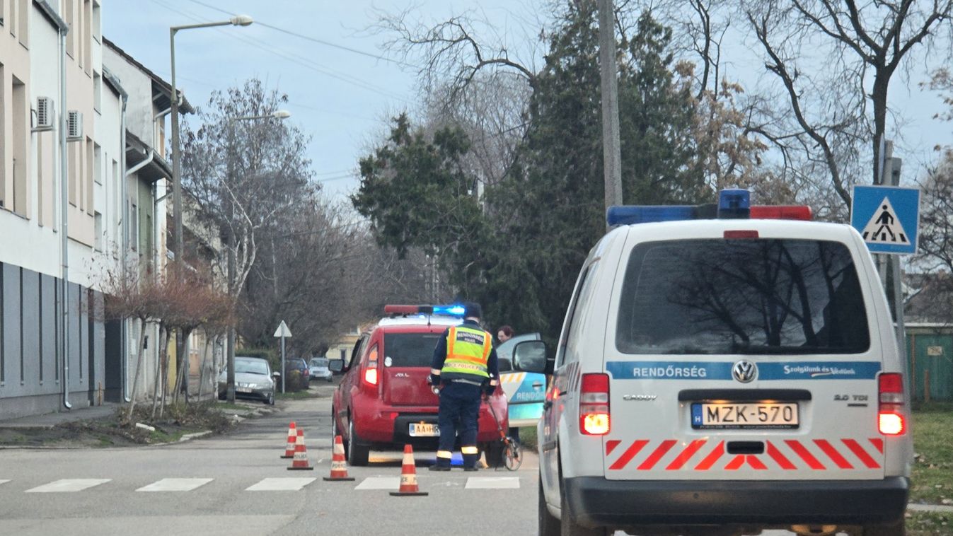 Balesettel indult a nap: rollerest ütött el egy autós Szegeden