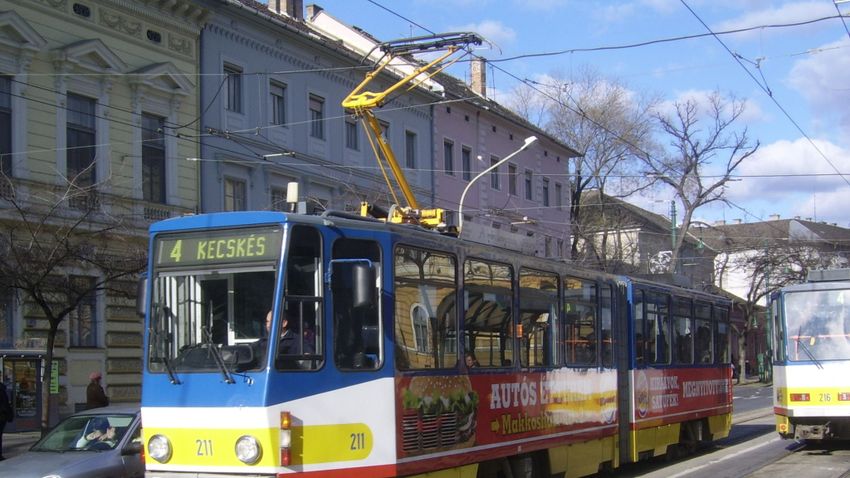 Baleset miatt fennakadások a szegedi villamosközlekedésben