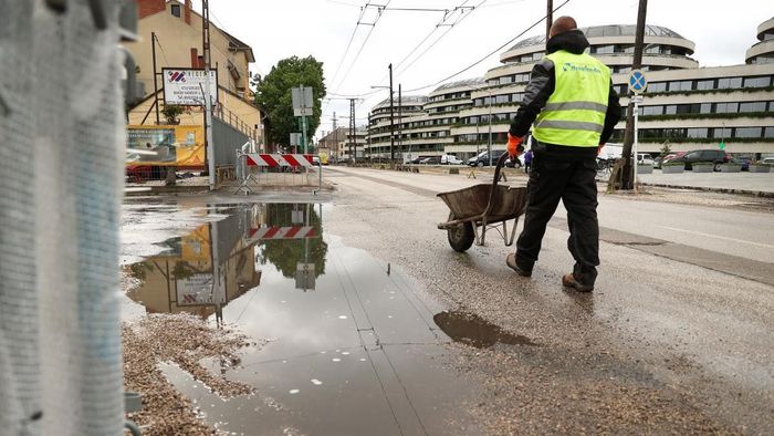 Egymilliárd forinttal kevesebbet fordít idén útfelújításokra a szegedi városvezetés