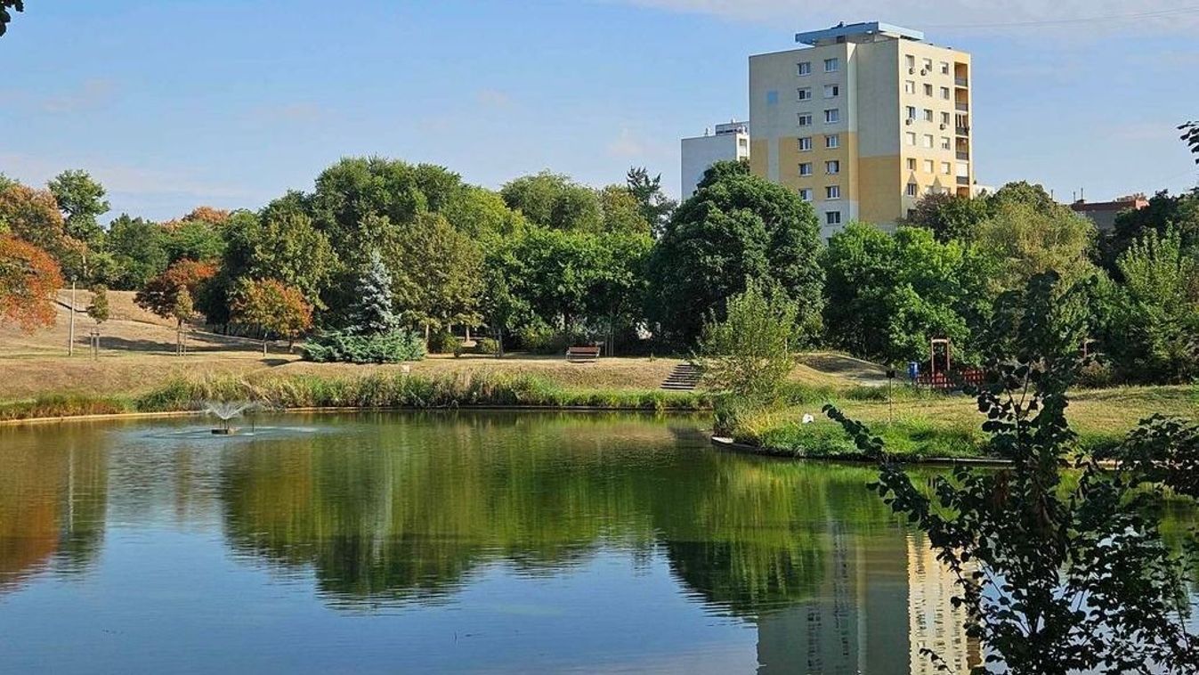 Napfény, enyhe hőmérséklet és megélénkülő szél Szegeden