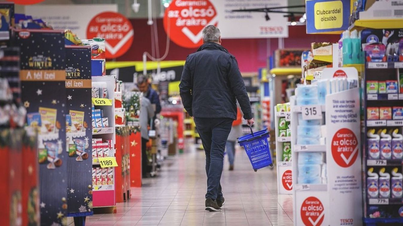 "Egy szűk kör úgy érzi minél rosszabb a társadalomnak, annál nagyobb politikai hasznot szakíthat belőle"