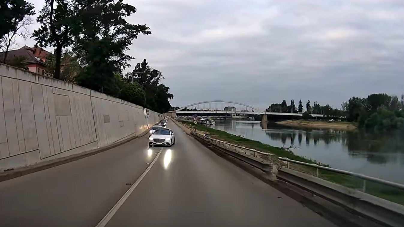 Videó: kis híján komoly baleset történt a rakparton