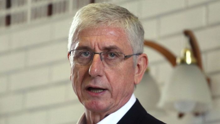 Gyurcsány Ferenc minden tisztségéről lemondott és távozik a közélettől
