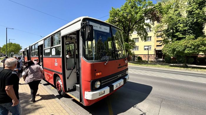 Igazi legenda rótta az utakat kedden Szegeden +galéria +videó