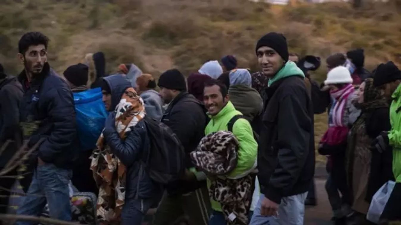 Nem hajtjuk végre a migrációs paktumot - A magyar modell működik