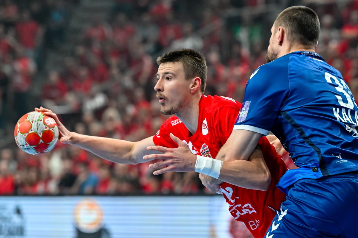 Bánhatja a Szeged a félidő utolsó perceit.
