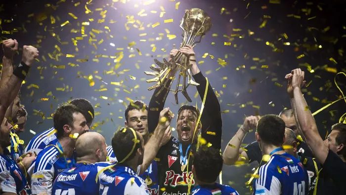Múltidéző: 11 éve Berlinben kékre festette az eget a Pick Szeged +videók