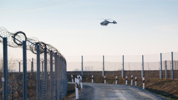 Továbbra is nagy a migrációs nyomás a déli határon