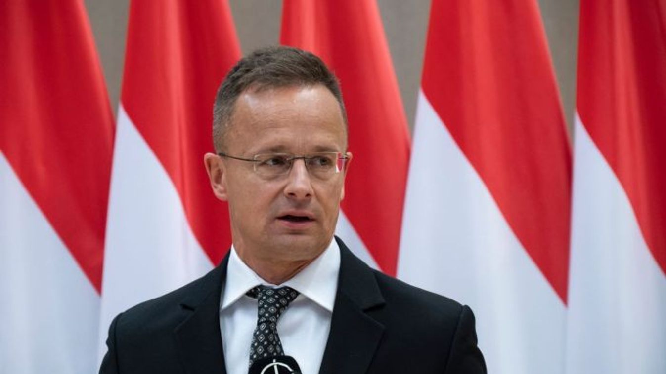 Szijjártó Péter: Ukrán kémeket utasítunk ki