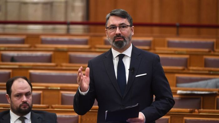 Hidvéghi Balázs: Ukrajna gyorsított csatlakozása nemzeti kockázat