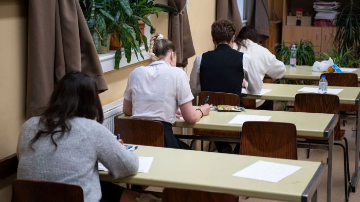 Változatos témakörök várták a diákokat a történelemérettségin