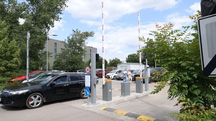 Drágul a parkolás Szegeden – itt lesz az ország egyik legdrágább parkolója